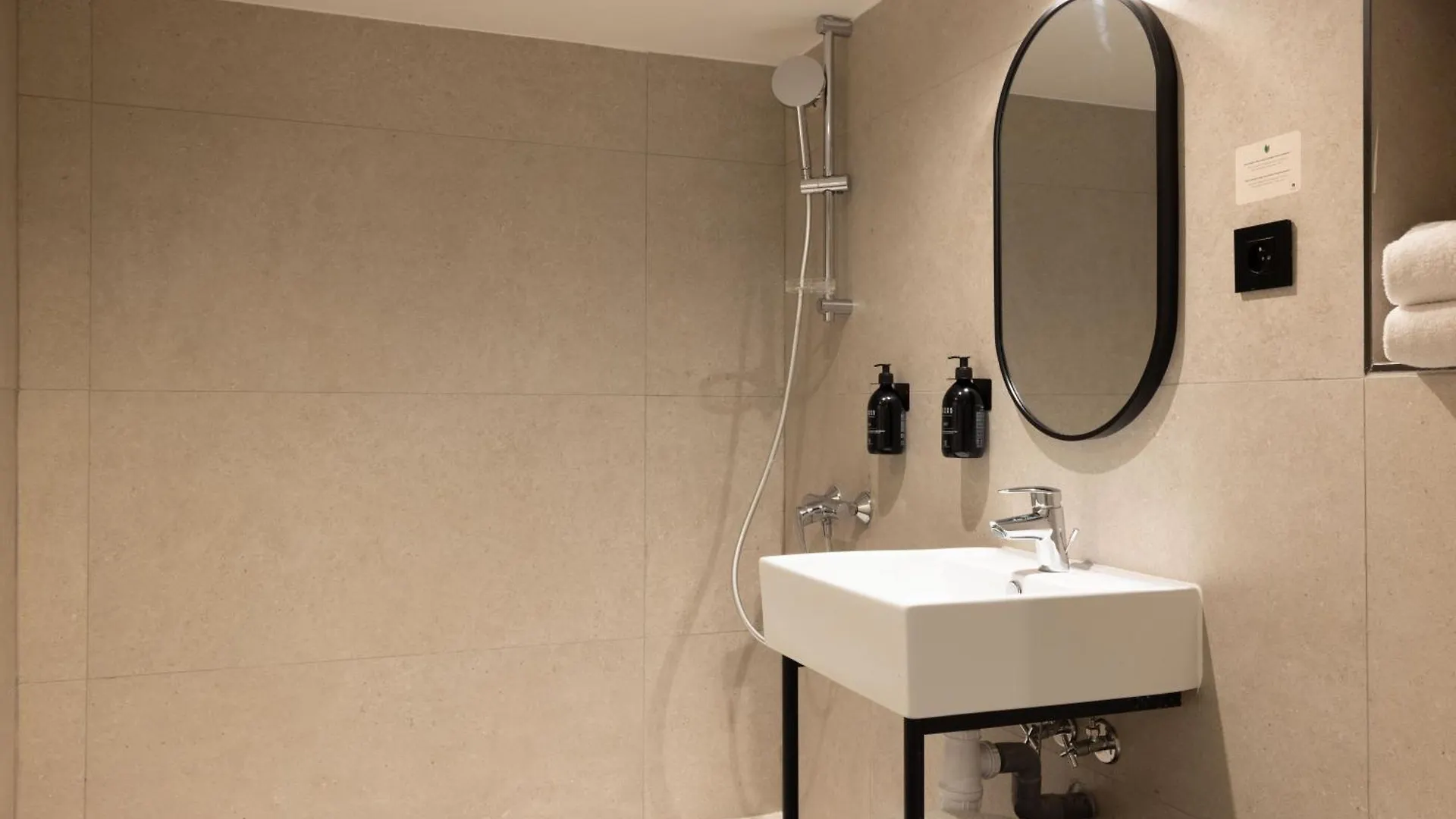 Hotel Korner Montmartre Parigi 3*,