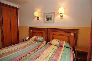 ***  Hotel Korner Montmartre Parigi Francia